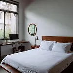 Chuyen Levanlinh20 Colonial French-Era Flat, Central Saigon